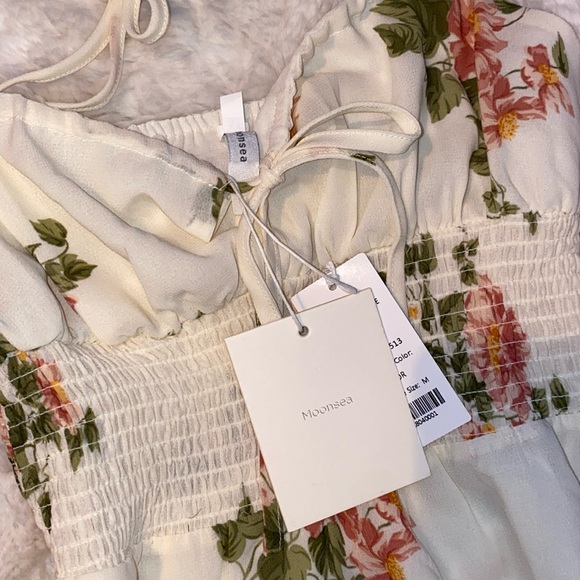 Moonsea Floral Dress - Picture 9 of 9